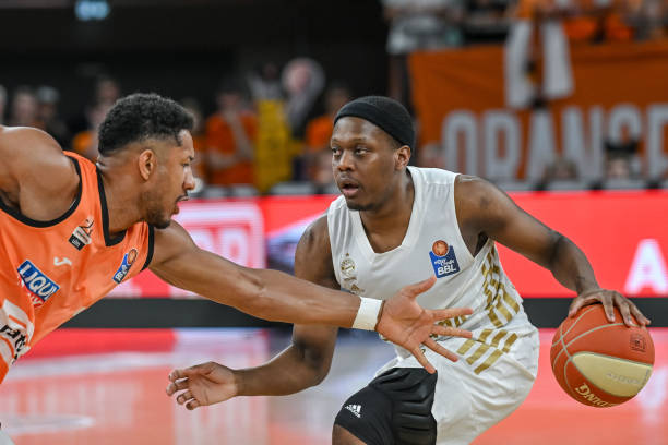 足球改革中 足球改革中