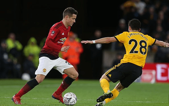 均明显占优 均明显占优